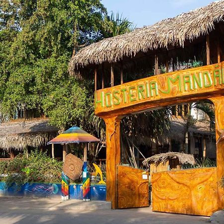 Hosteria Mandala Puerto Lopez Bagian luar foto