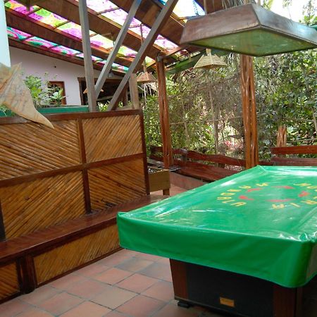Hosteria Mandala Puerto Lopez Bagian luar foto