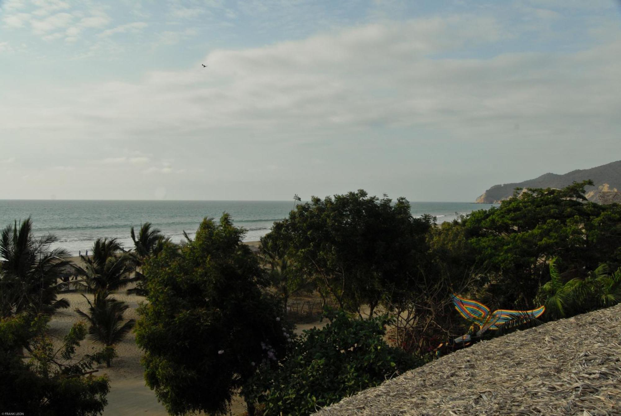 Hosteria Mandala Puerto Lopez Bagian luar foto