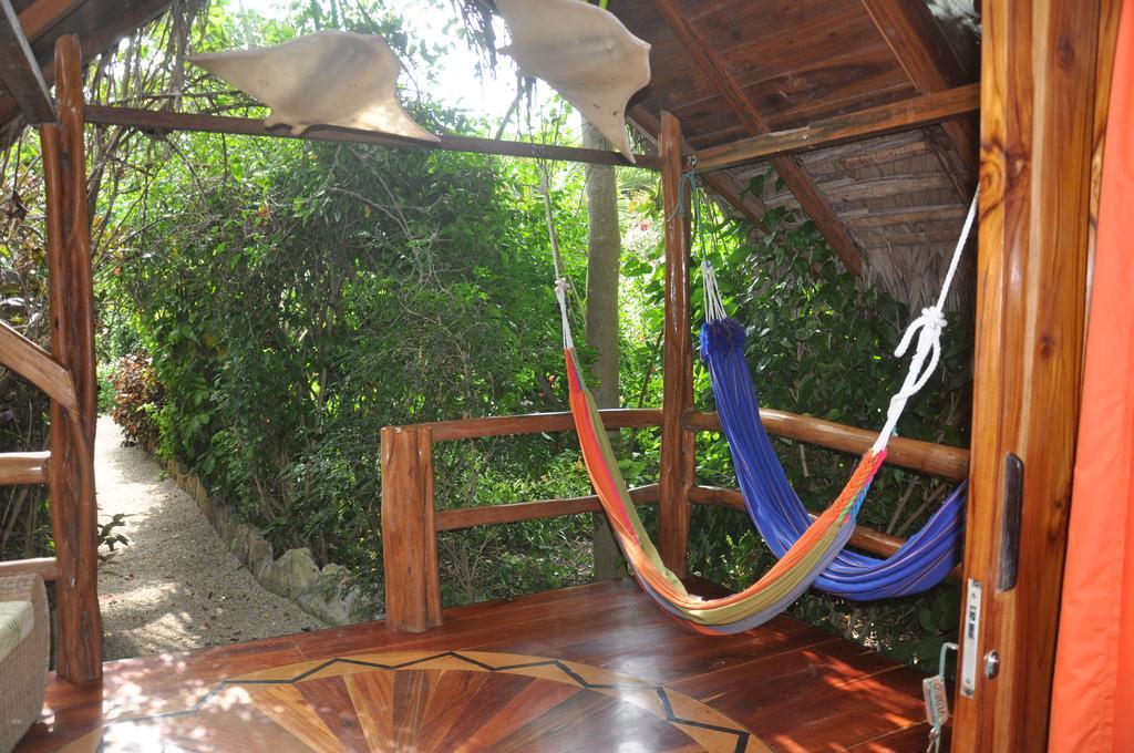Hosteria Mandala Puerto Lopez Bagian luar foto