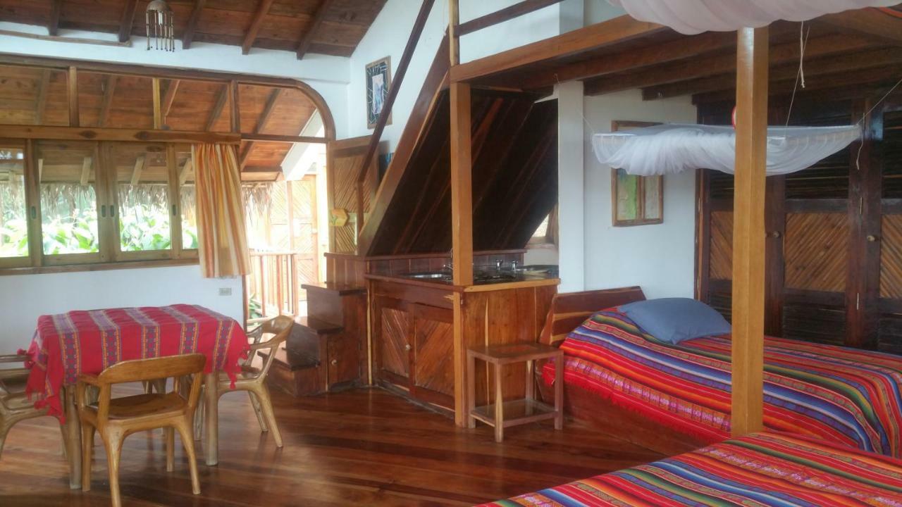 Hosteria Mandala Puerto Lopez Bagian luar foto