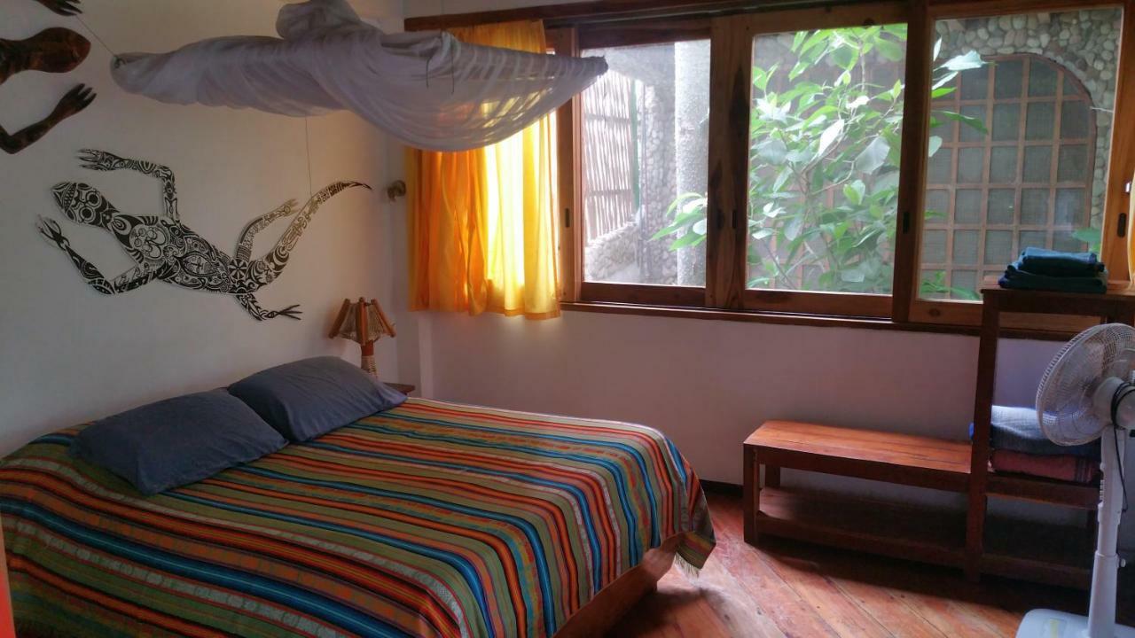 Hosteria Mandala Puerto Lopez Bagian luar foto