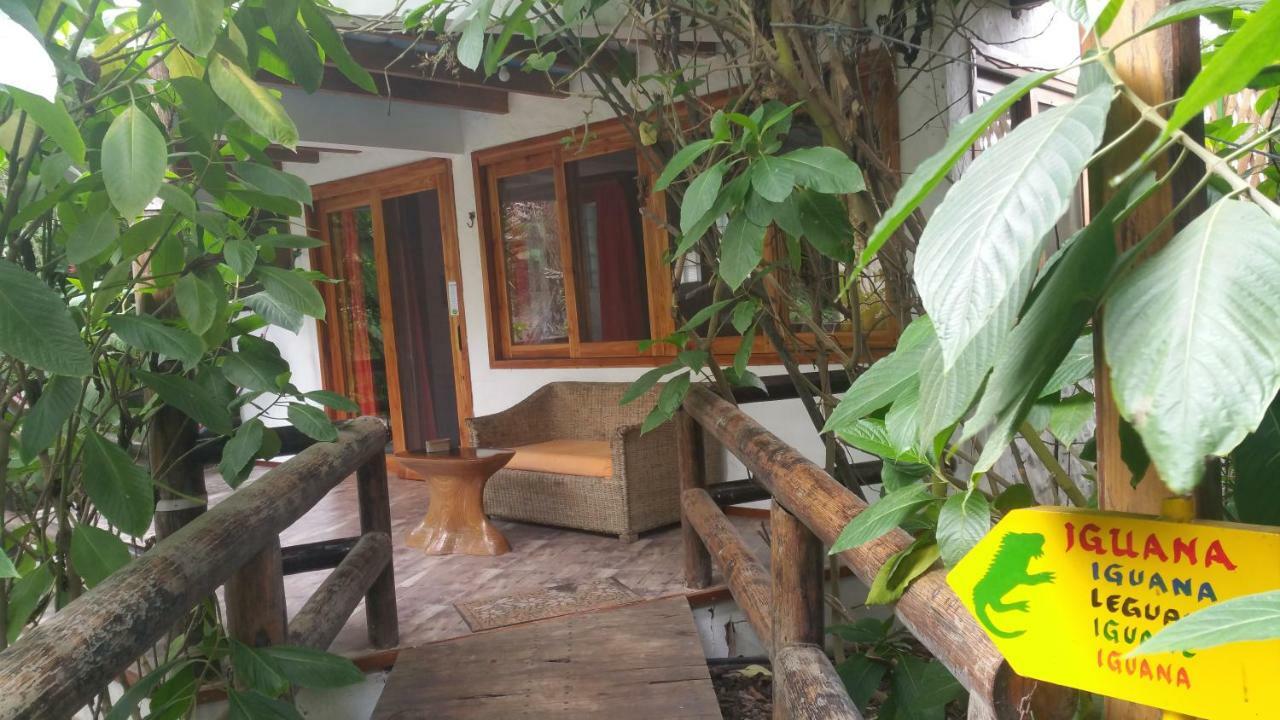 Hosteria Mandala Puerto Lopez Bagian luar foto
